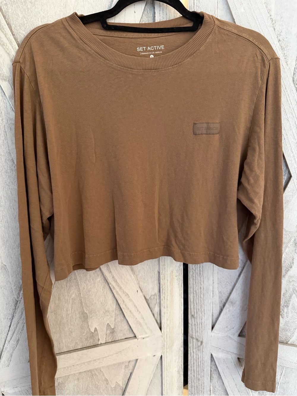 SET Active Oversized Cropped Long-Sleeve Top in Tan Brown! Super cute size S